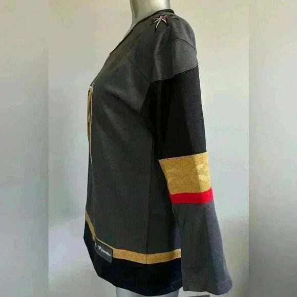 🆕Youth | Vegas Golden Knights NHL Breakaway Jersey - Picture 7 of 14